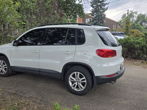 Used 2015 Volkswagen Tiguan S AWD/4WD image 5