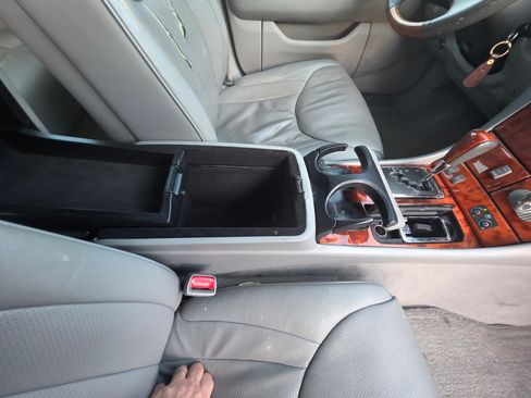 Used 2006 Lexus LS 430 image 25