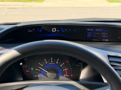 Used 2012 Honda Civic LX image 4