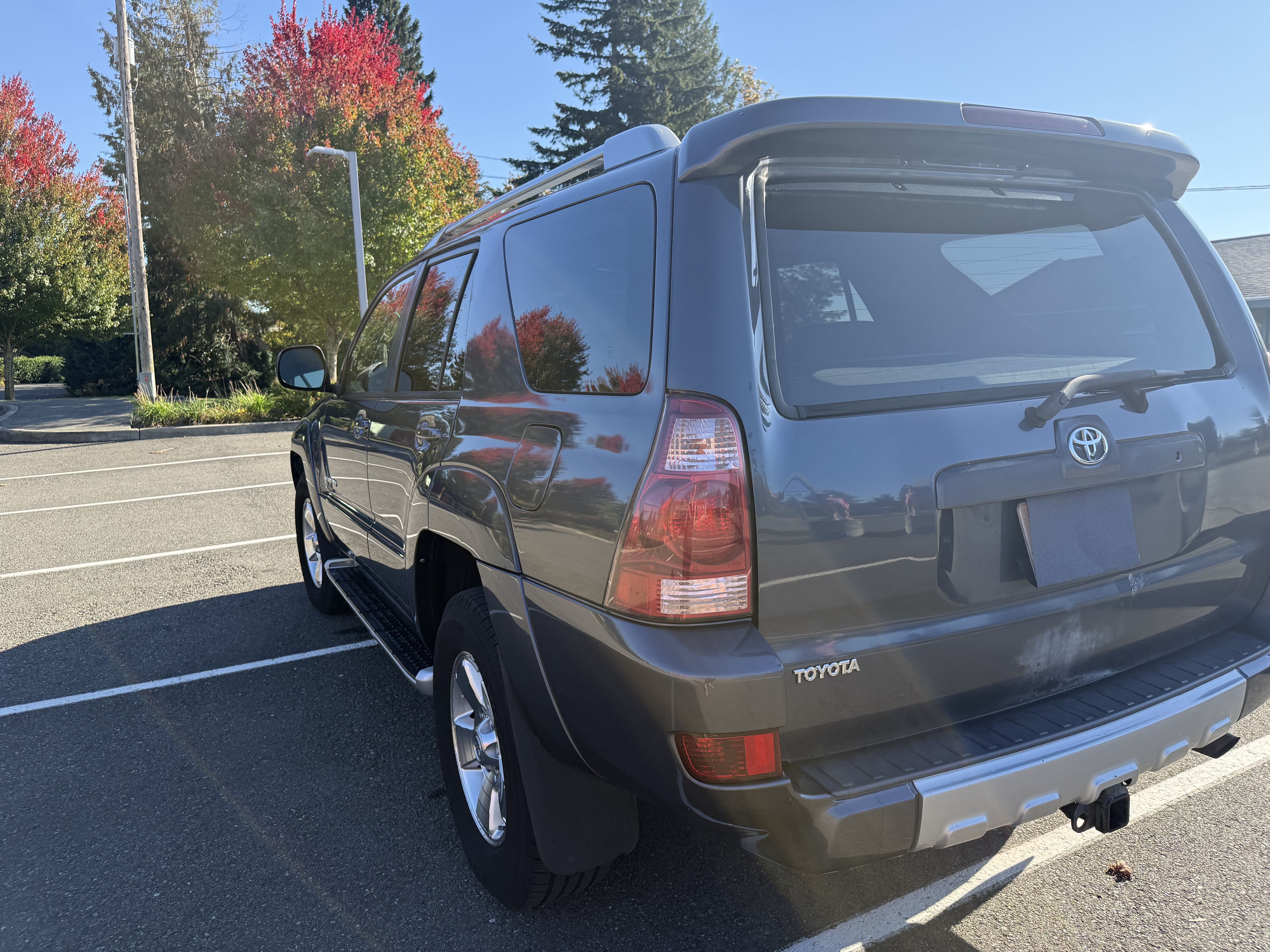Used 2003 Toyota 4Runner Limited w/ Preferred Accessory Pkg AWD/4WD image 6