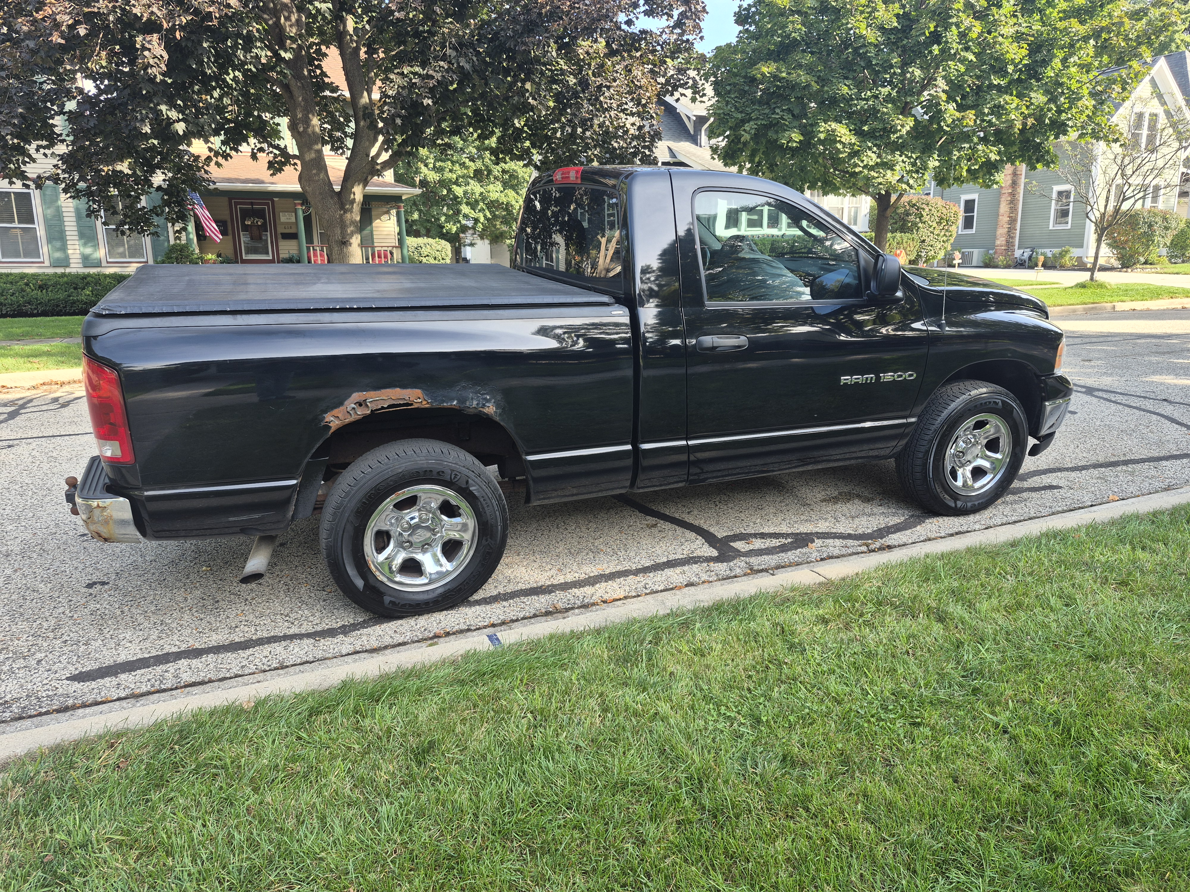 Used 2005 Dodge Ram 1500 Truck SLT RWD image 4