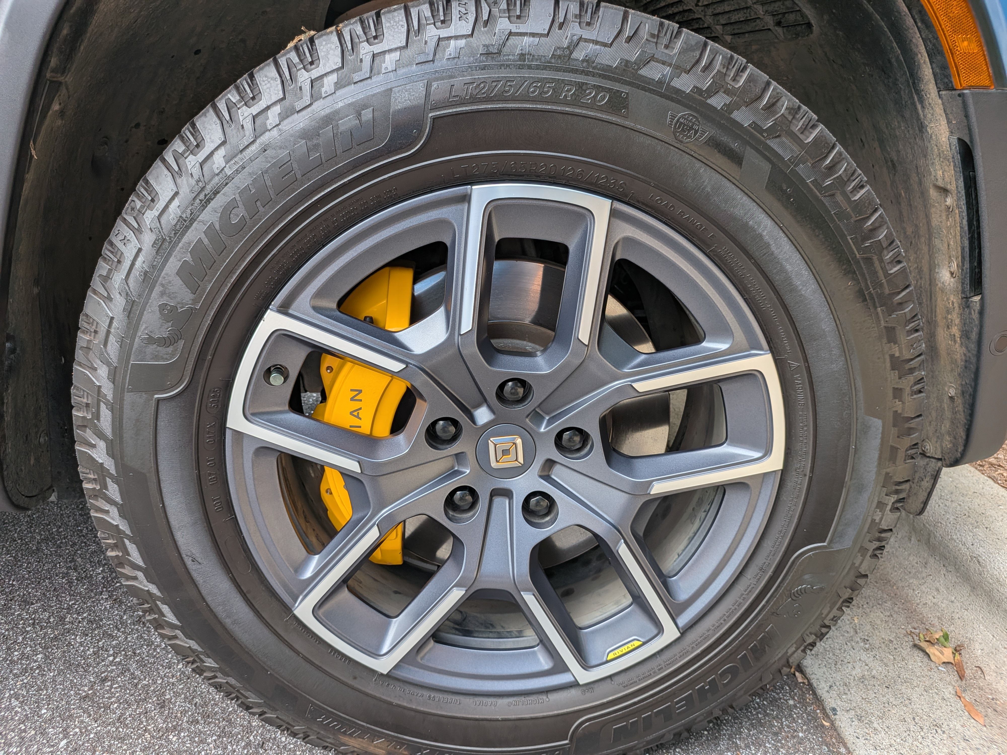 Used 2022 Rivian R1T Launch Edition AWD/4WD image 28