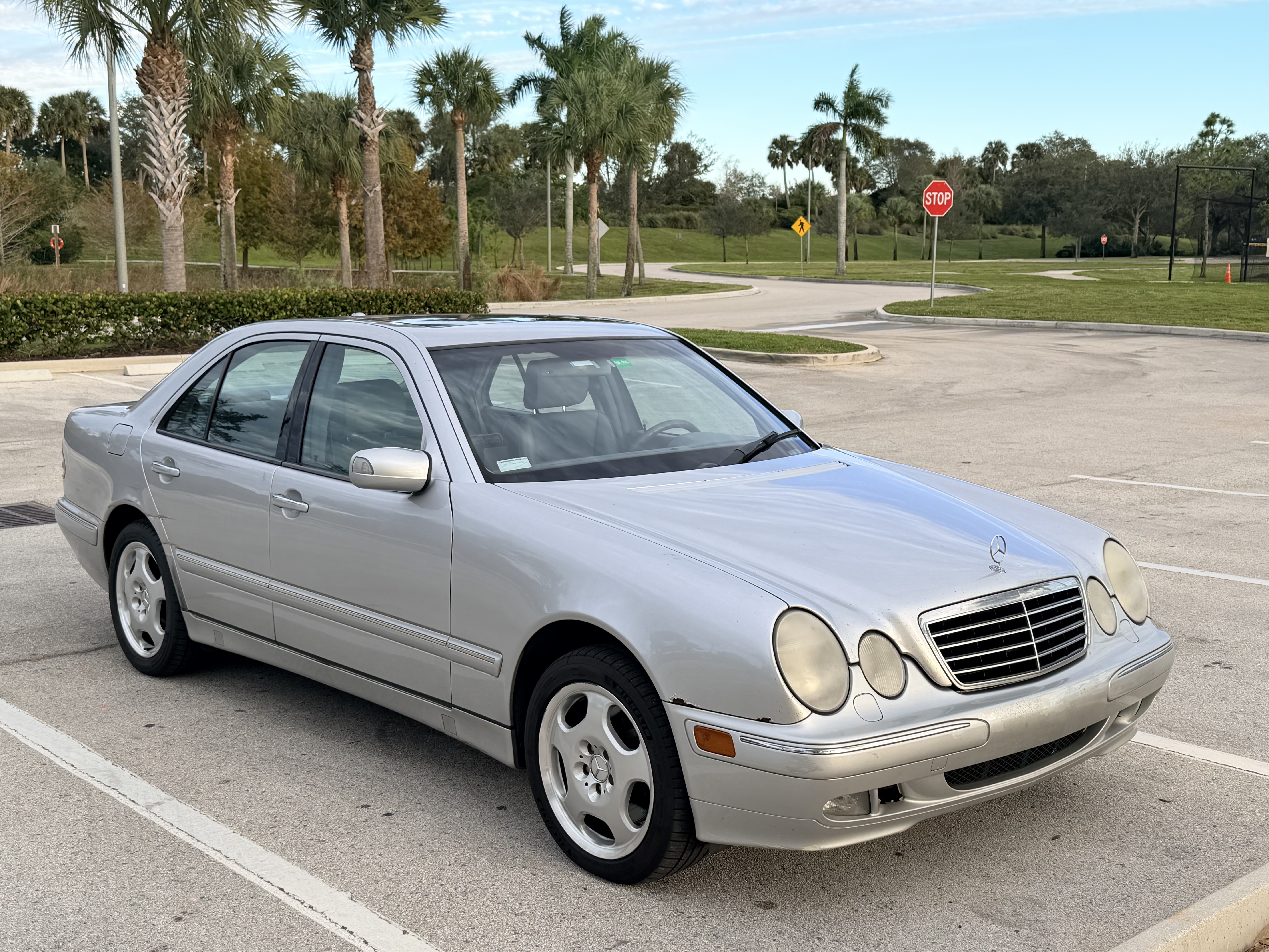 Used 2001 Mercedes-Benz E 430 4MATIC Sedan image 23