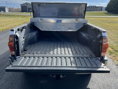 Used 2006 Toyota Tacoma PreRunner image 11