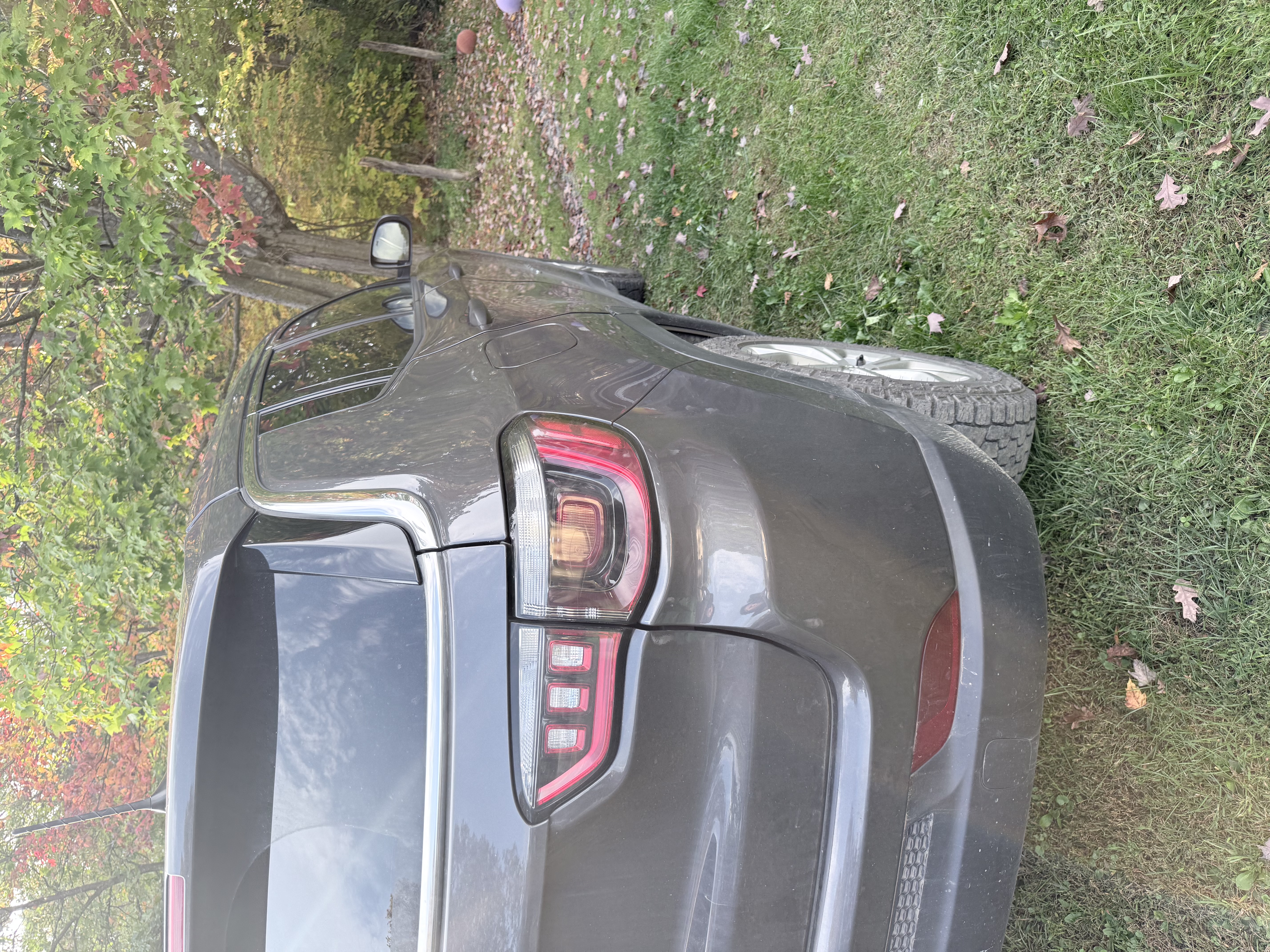 Used 2024 Jeep Compass Sport AWD/4WD image 5