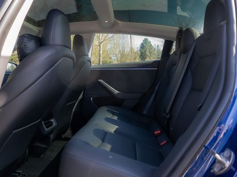 Used 2024 Tesla Model 3 Long Range image 13