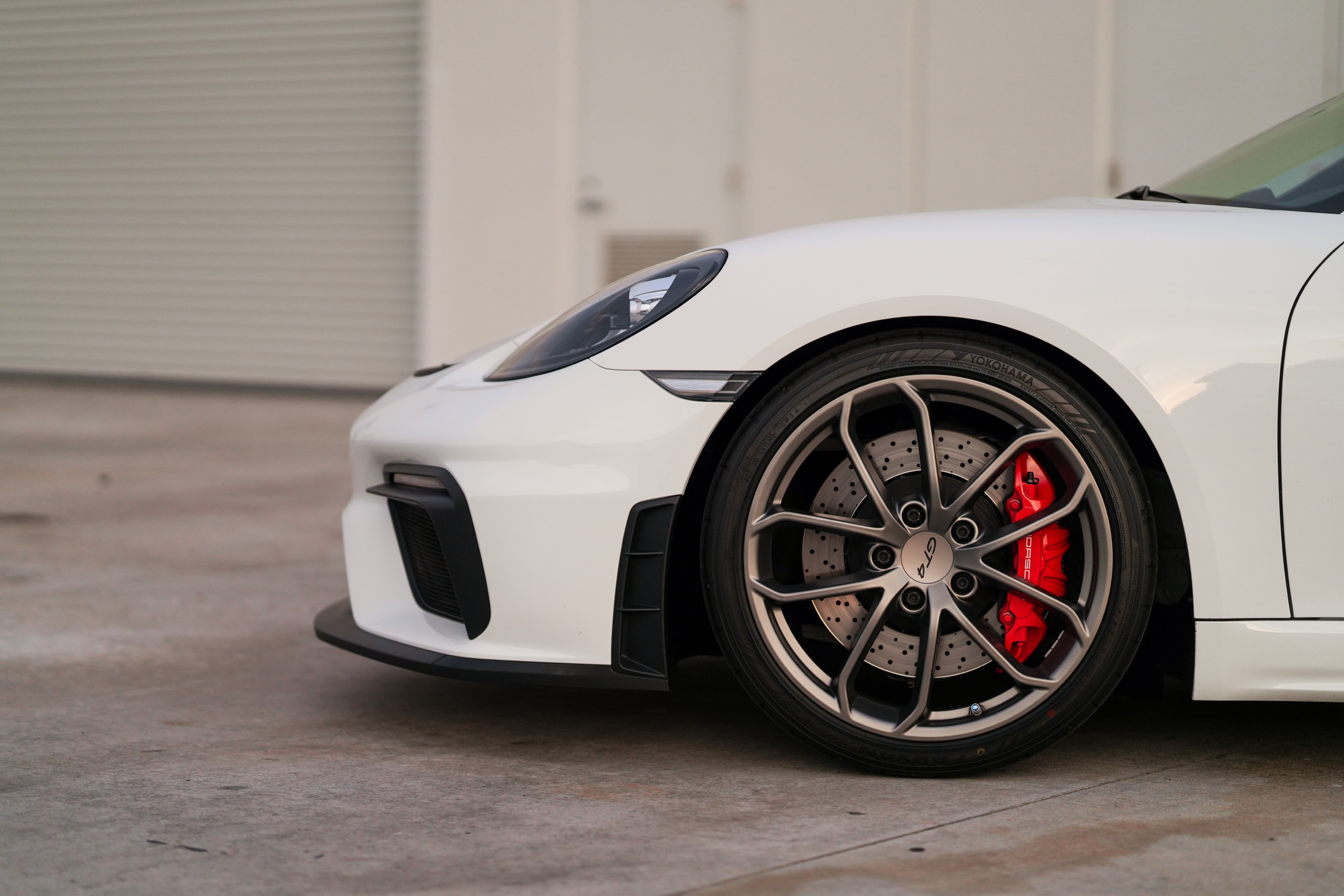 Used 2021 Porsche 718 Cayman GT4 RWD image 14