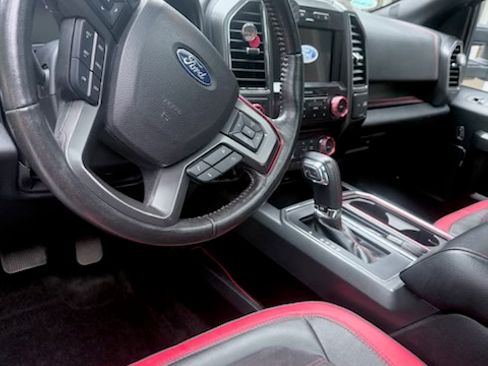 Used 2017 Ford F150 Lariat AWD/4WD image 10