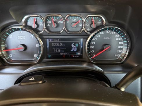 Used 2017 Chevrolet Silverado 1500 LT w/ All Star Edition image 9