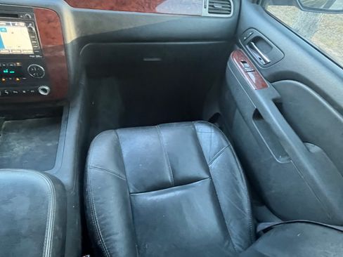 Used 2011 Chevrolet Silverado 2500 LTZ w/ LTZ Plus Package image 17