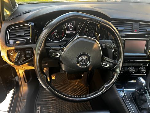 Used 2015 Volkswagen Golf TDI SEL w/ Lighting Package (SEL) FWD image 18