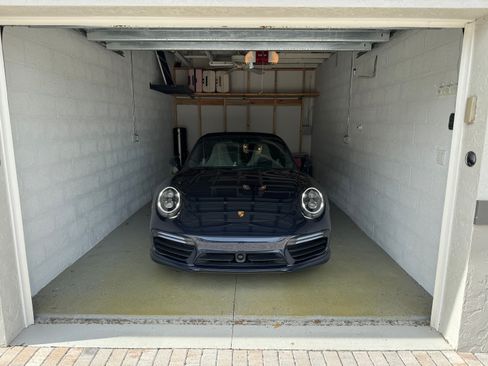 Used 2019 Porsche 911 Turbo S AWD/4WD image 9