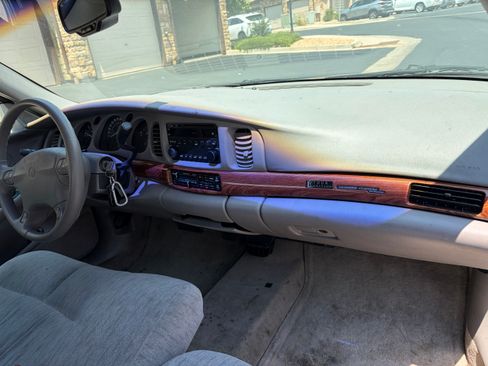 Used 2003 Buick Le Sabre Custom w/ Best Seller Package FWD image 25
