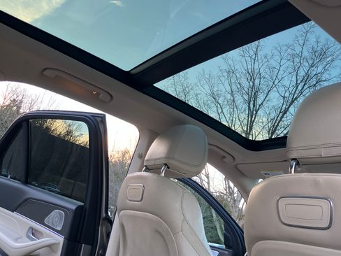 Used 2020 Mercedes-Benz GLE 350 4MATIC image 20