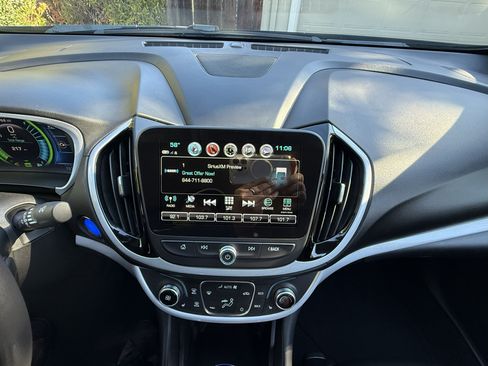 Used 2018 Chevrolet Volt LT w/ LT Driver Confidence Package image 15