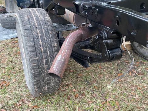 Used 1993 Toyota Pickup Deluxe AWD/4WD image 4