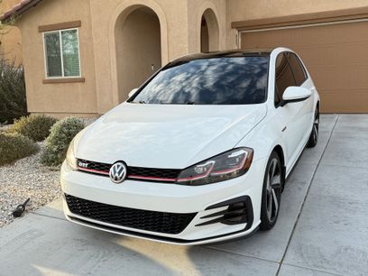 Used 2018 Volkswagen GTI SE