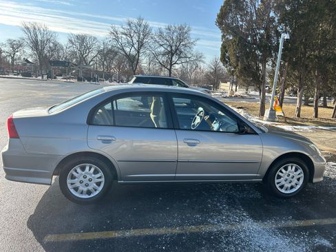 Used 2004 Honda Civic LX image 8