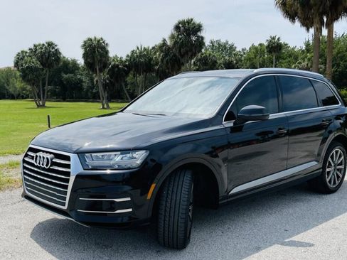 Used 2018 Audi Q7 3.0T Prestige image 1
