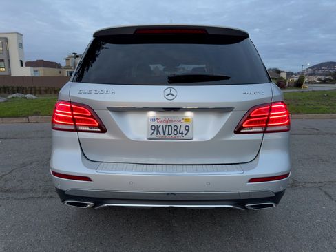 Used 2016 Mercedes-Benz GLE 300d 4MATIC image 5