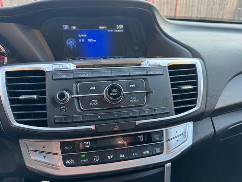 Used 2013 Honda Accord LX image 8