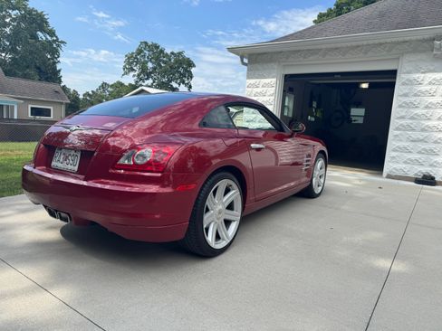 Used 2005 Chrysler Crossfire Limited RWD image 9