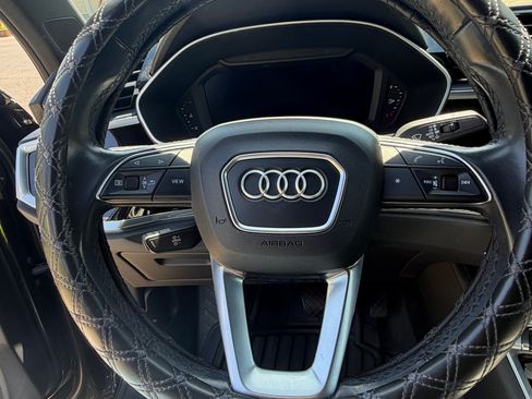Used 2021 Audi Q3 2.0T Premium image 12
