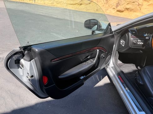 Used 2010 Maserati GranTurismo Convertible RWD image 9