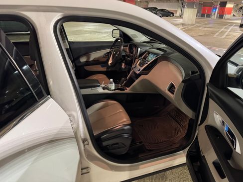 Used 2016 Chevrolet Equinox LTZ w/ Enhanced Convenience Package image 15