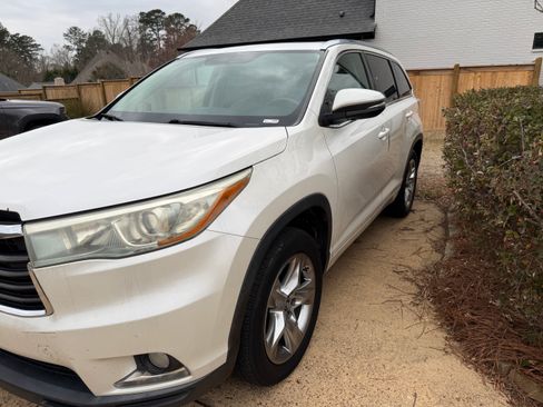 Used 2016 Toyota Highlander Limited image 6