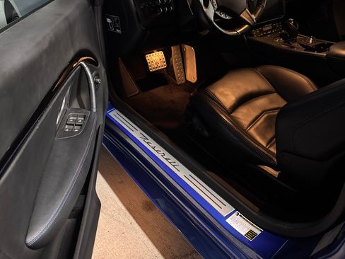 Used 2018 Maserati GranTurismo Sport image 10