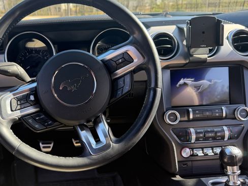 Used 2019 Ford Mustang GT Premium image 12