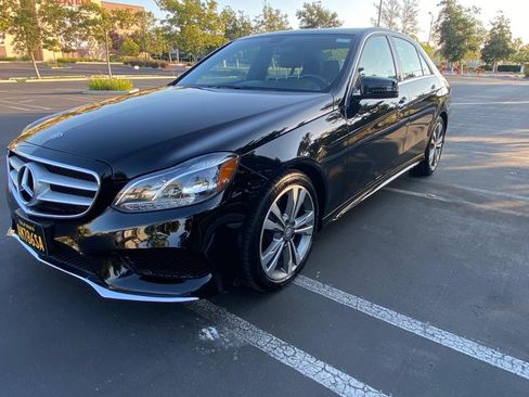 Used 2016 Mercedes-Benz E 350 Sedan image 16