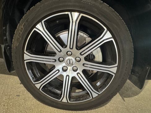 Used 2020 Volvo XC60 T8 Inscription w/ Protection Package AWD/4WD image 20