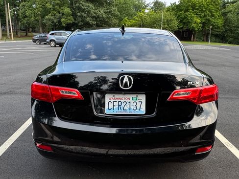 Used 2015 Acura ILX FWD image 5