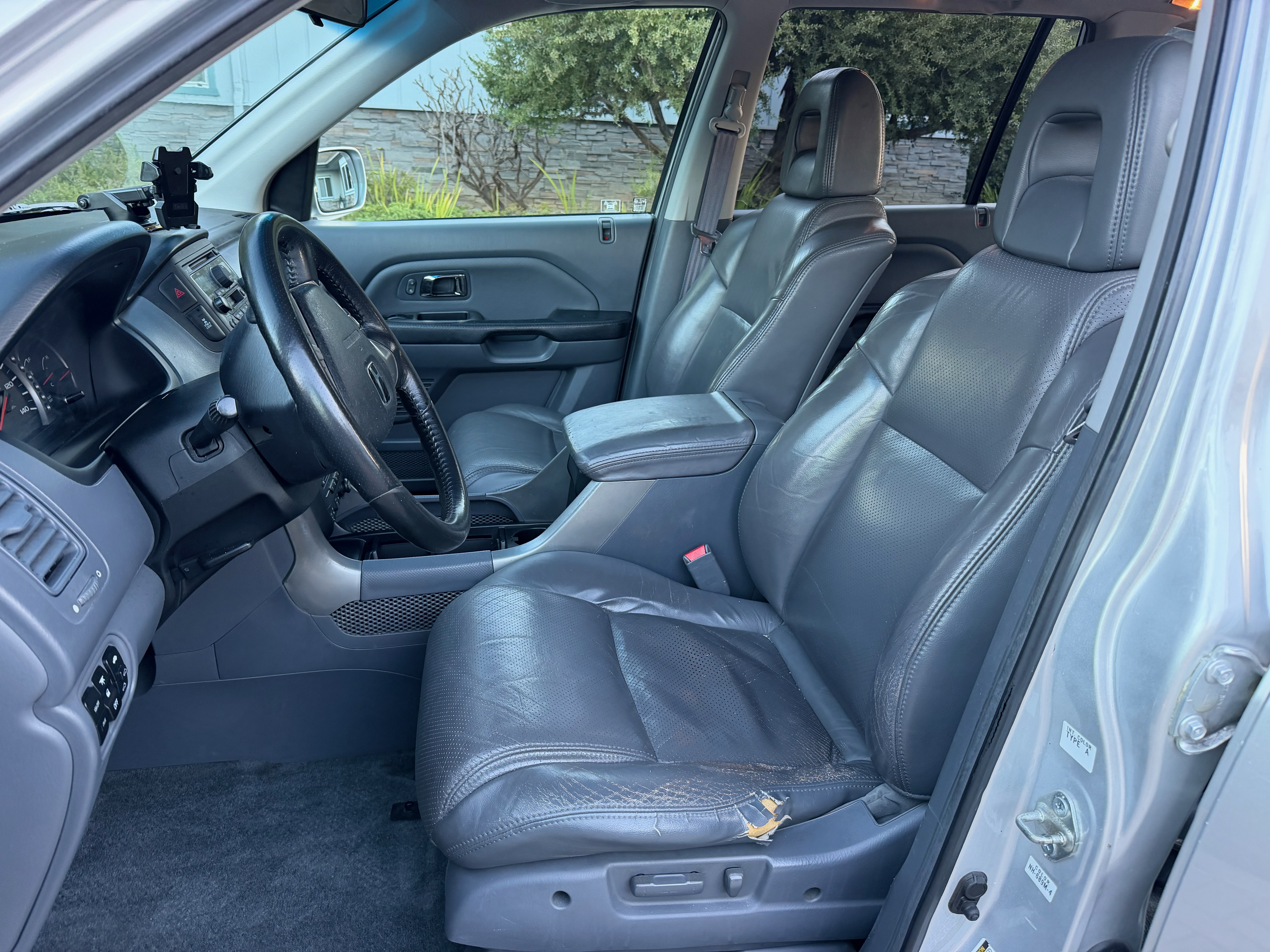 Used 2005 Honda Pilot EX-L image 16