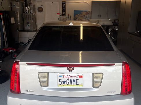 Used 2009 Cadillac STS V8 image 6