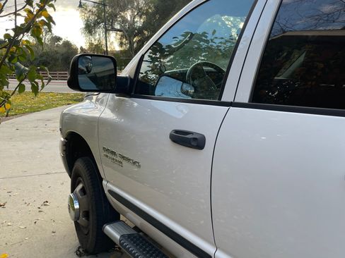 Used 2005 Dodge Ram 3500 Truck SLT w/ Quad Cab Big Horn Value Group image 13