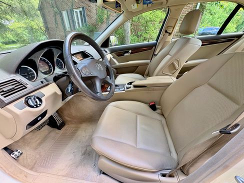 Used 2009 Mercedes-Benz C 300 4MATIC Sedan image 19