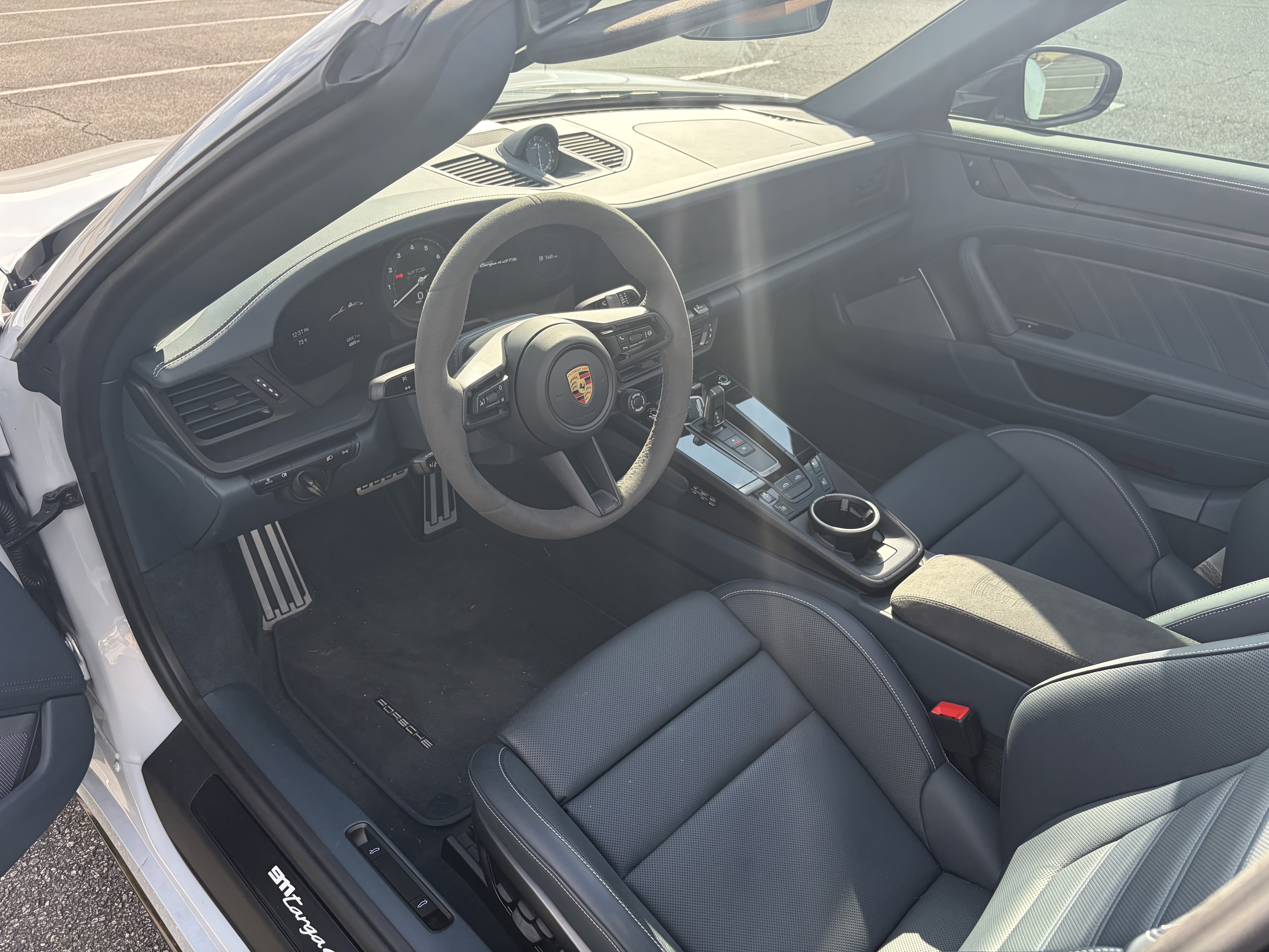 Used 2024 Porsche 911 Targa 4 GTS AWD/4WD image 1