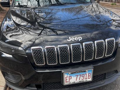 Used 2020 Jeep Cherokee Latitude Plus w/ Cold Weather Group