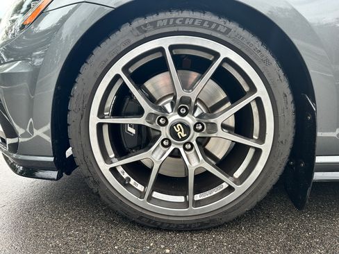 Used 2019 Volkswagen Golf 4-Door image 16