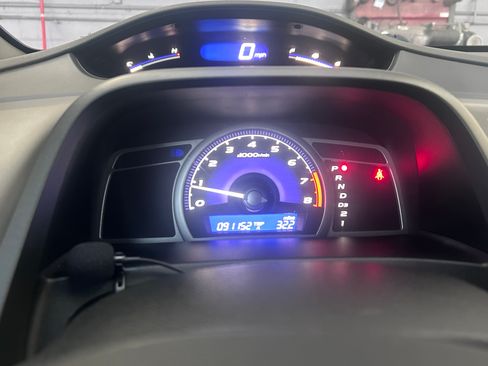 Used 2010 Honda Civic LX image 9