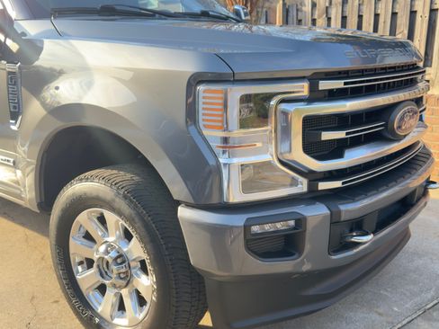 Used 2022 Ford F250 Platinum image 30