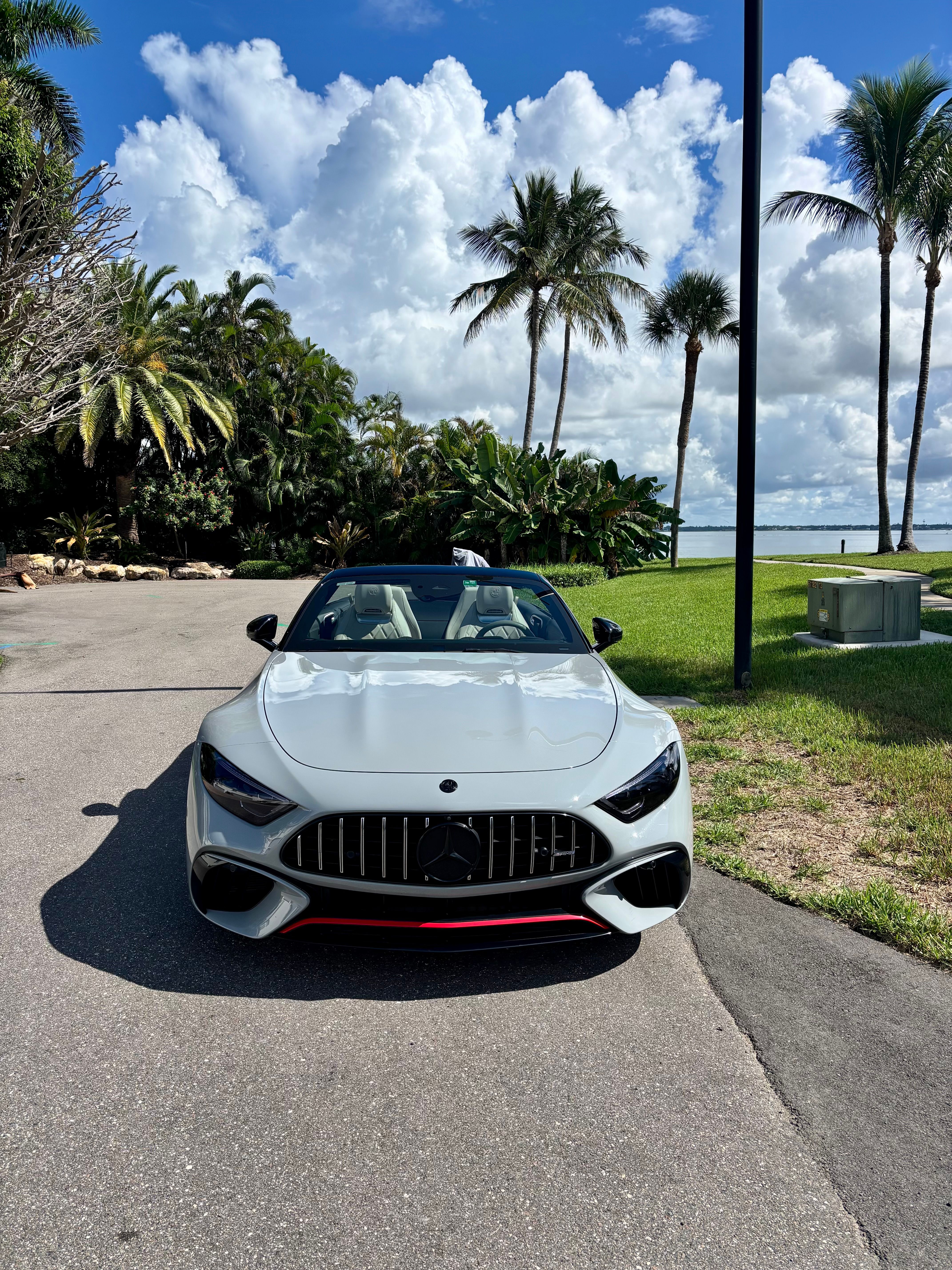 Used 2022 Mercedes-Benz SL 55 AMG 4MATIC image 28