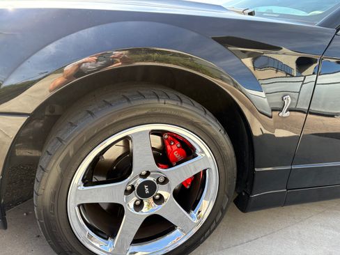 Used 2004 Ford Mustang Cobra image 12