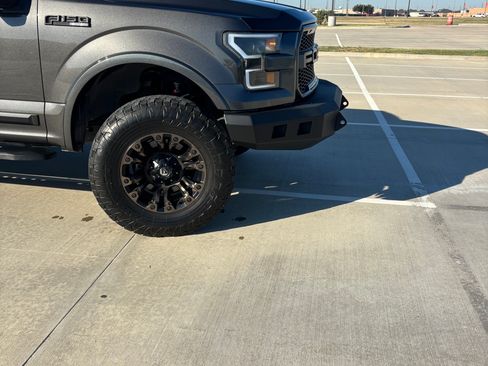 Used 2017 Ford F150 Lariat image 5