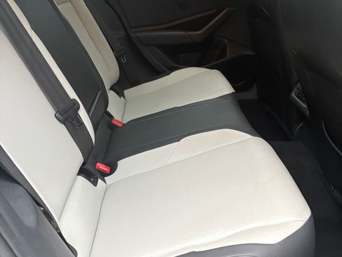 Used 2019 Volkswagen Jetta R-Line w/ R-Line Cold Weather Package image 8