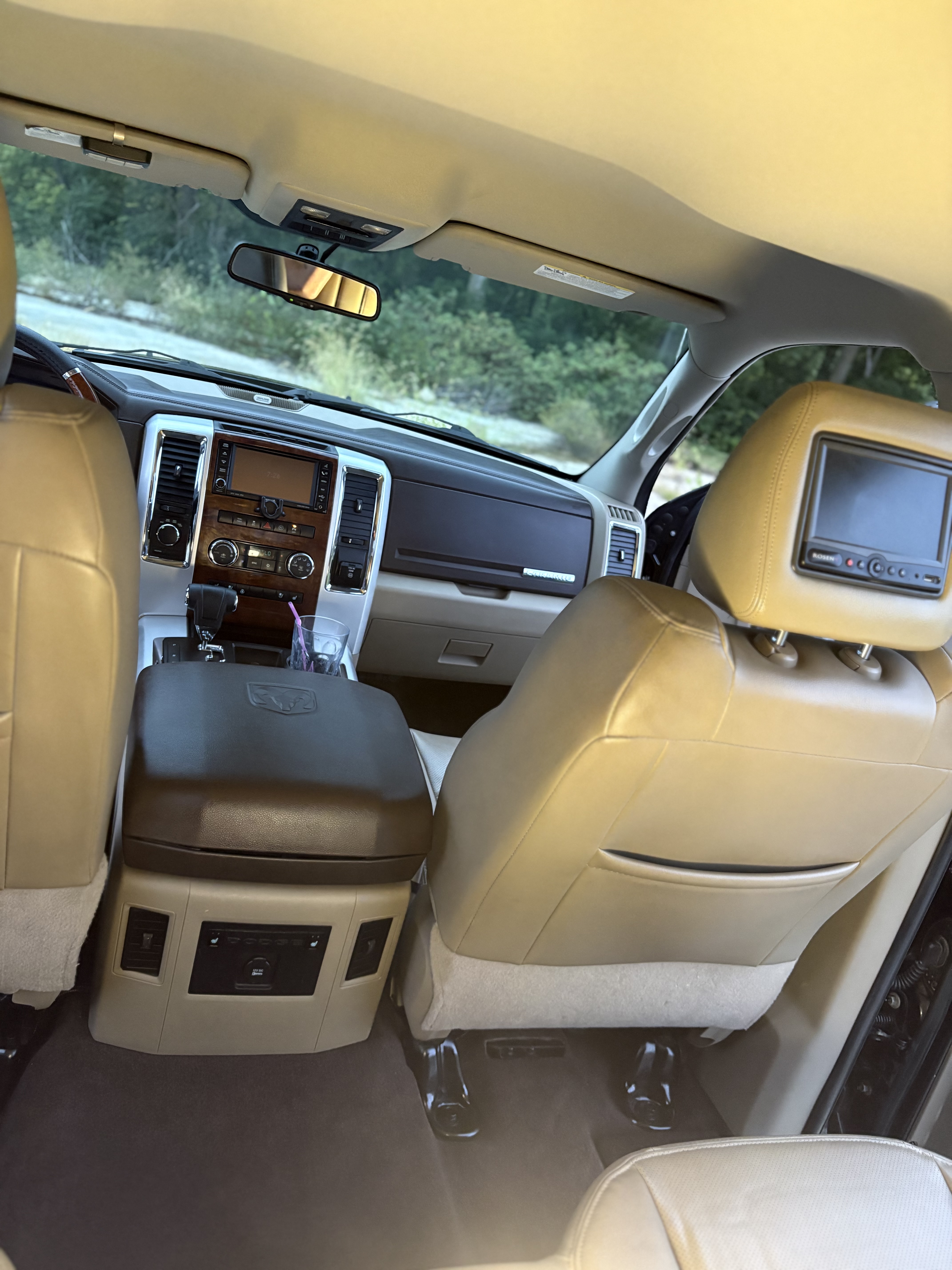 Used 2010 Dodge Ram 1500 Truck Laramie w/ Protection Group AWD/4WD image 17