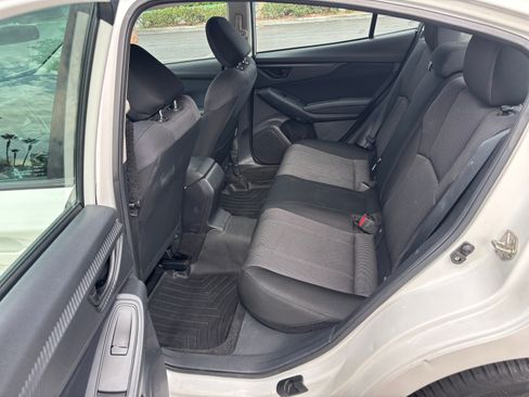 Used 2017 Subaru Impreza 2.0i AWD/4WD image 17